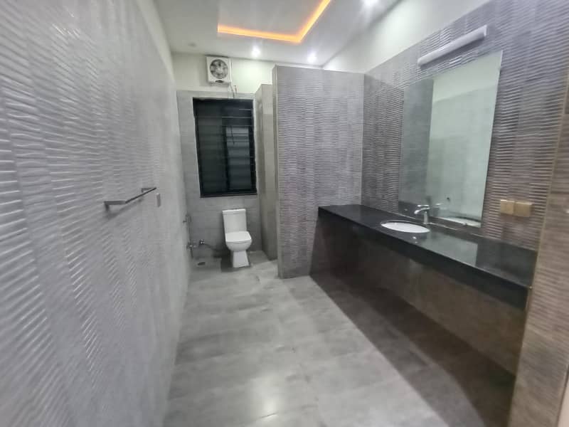 2 Kanal Upper Portion With Lower Portion Locked Like Brand New For Rent In Dha Phase 2 Lahore 3