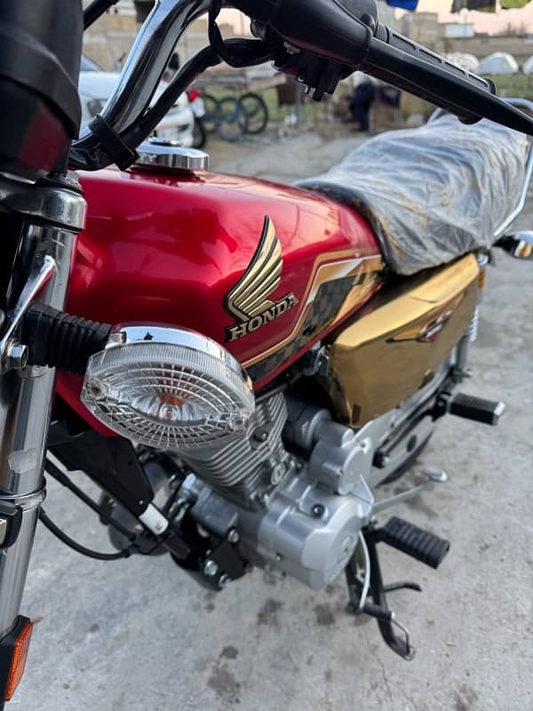 Honda CG 125 Special Gold Edition, Top Quality 7