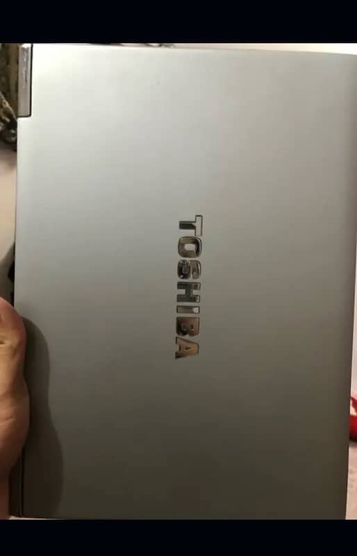 Toshiba Laptop 0