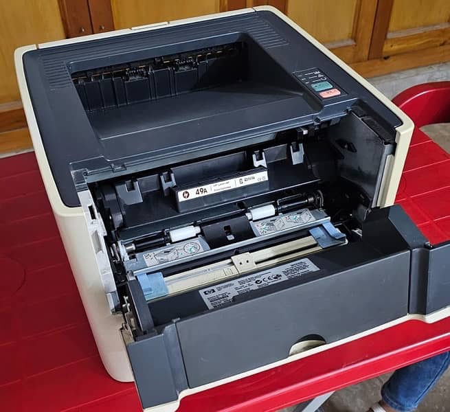 HP laser jet 1320n 6