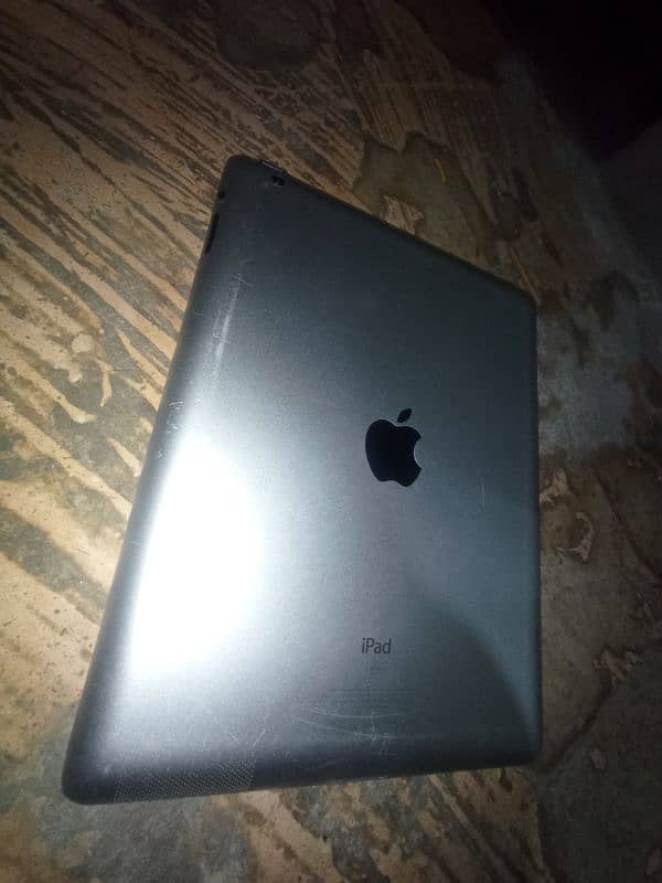 apple iPad 3rd generation 1 hand use good condition 10/8 1