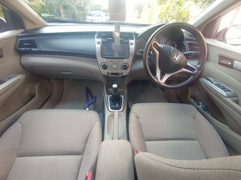 Honda City 1.3 IVTEC 2015 11