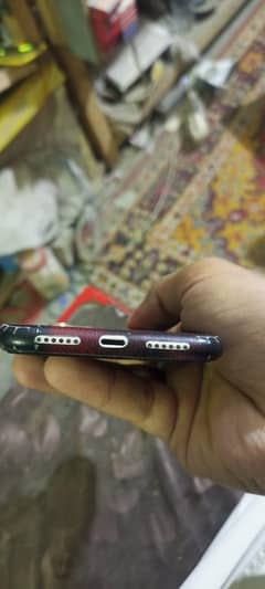 iphone11 64 gb all ok 10/9 03104807054 only watsapp