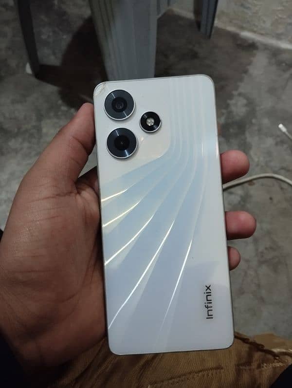 INFINIX HOT 30 16 (8+8)/128GB 0