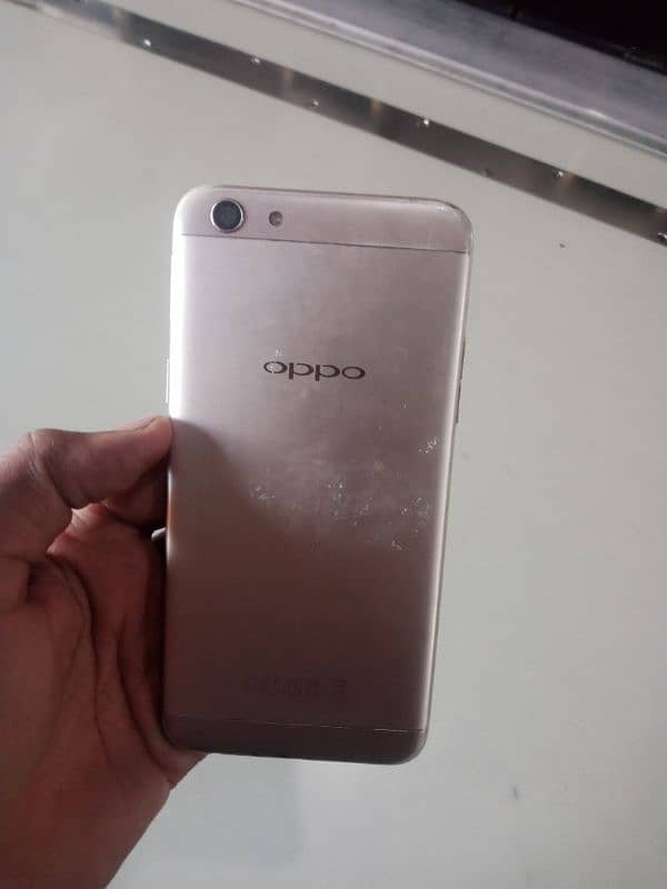 oppo F3  4. . . 64  only mobile all ok 03076937147 4