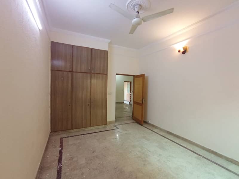 House For Rent In Johar Town Block R 10