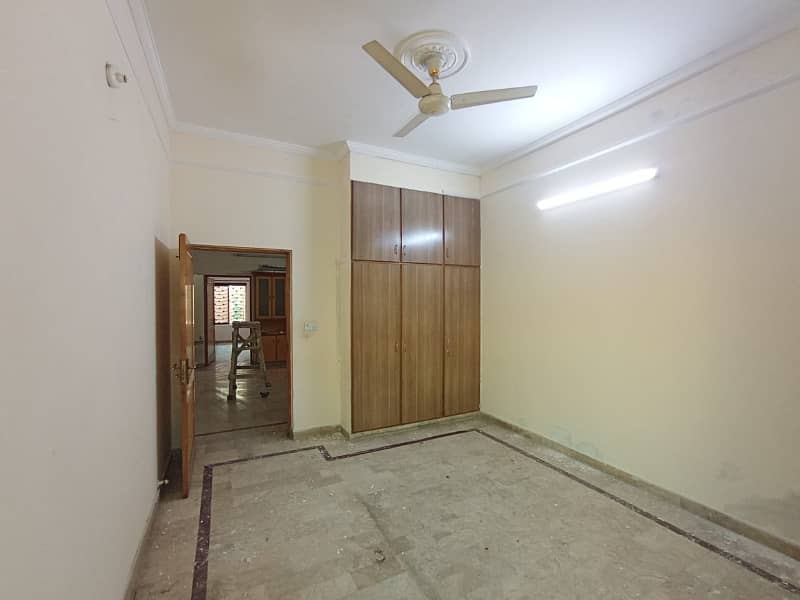 House For Rent In Johar Town Block R 15