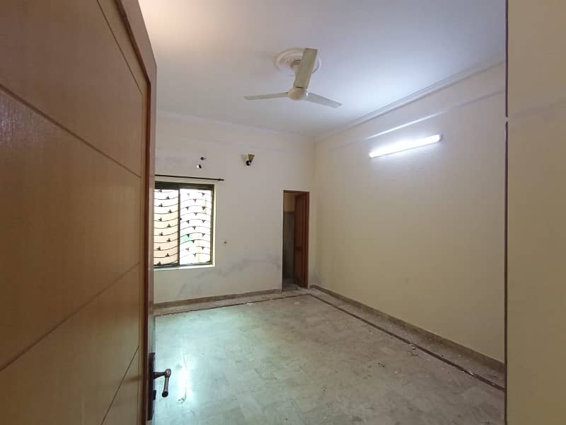 House For Rent In Johar Town Block R 17