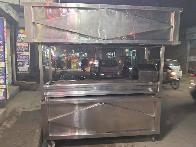 like a new bar b q counter full setup for sale 0