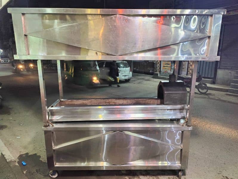 like a new bar b q counter full setup for sale 9