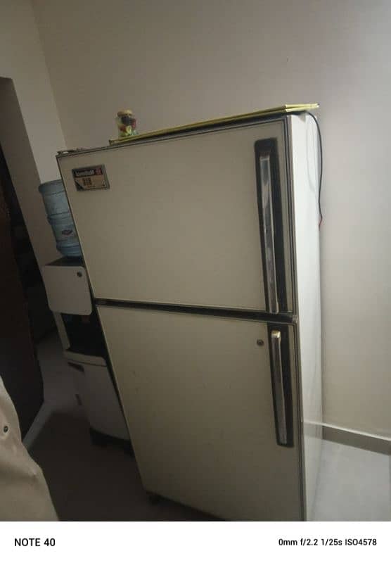 sellng my fridge 5