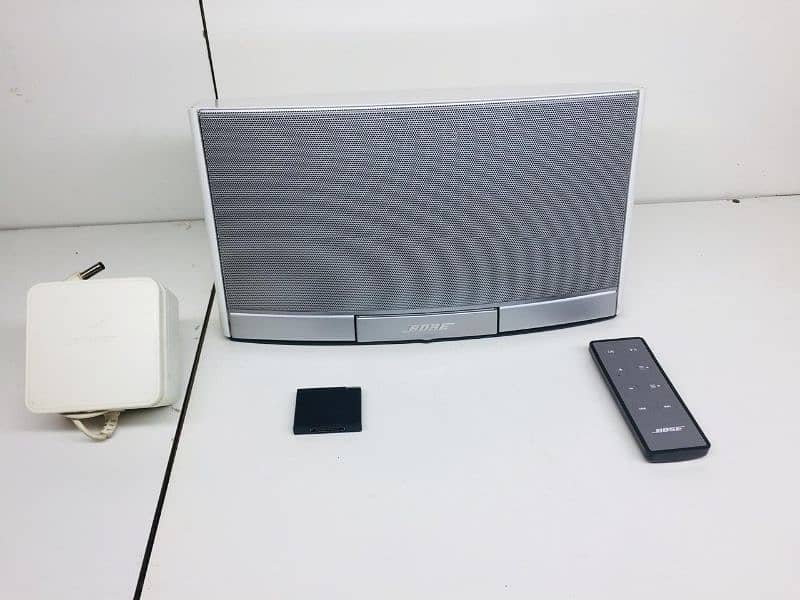 Bose Bluetooth speaker like tv sound bar soundbar 0