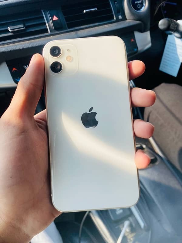 iPhone 11 256gb (FU) 0