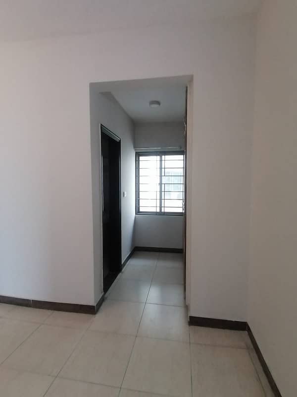 Ready To Buy A Prime Location Flat 12 Marla 7th floor In Askari 11 - Sector B Apartments Lahore 10