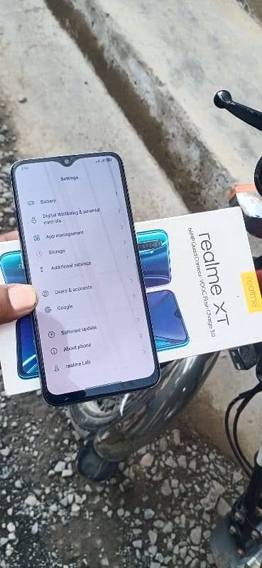 realme xt 8/128 pta approved 1