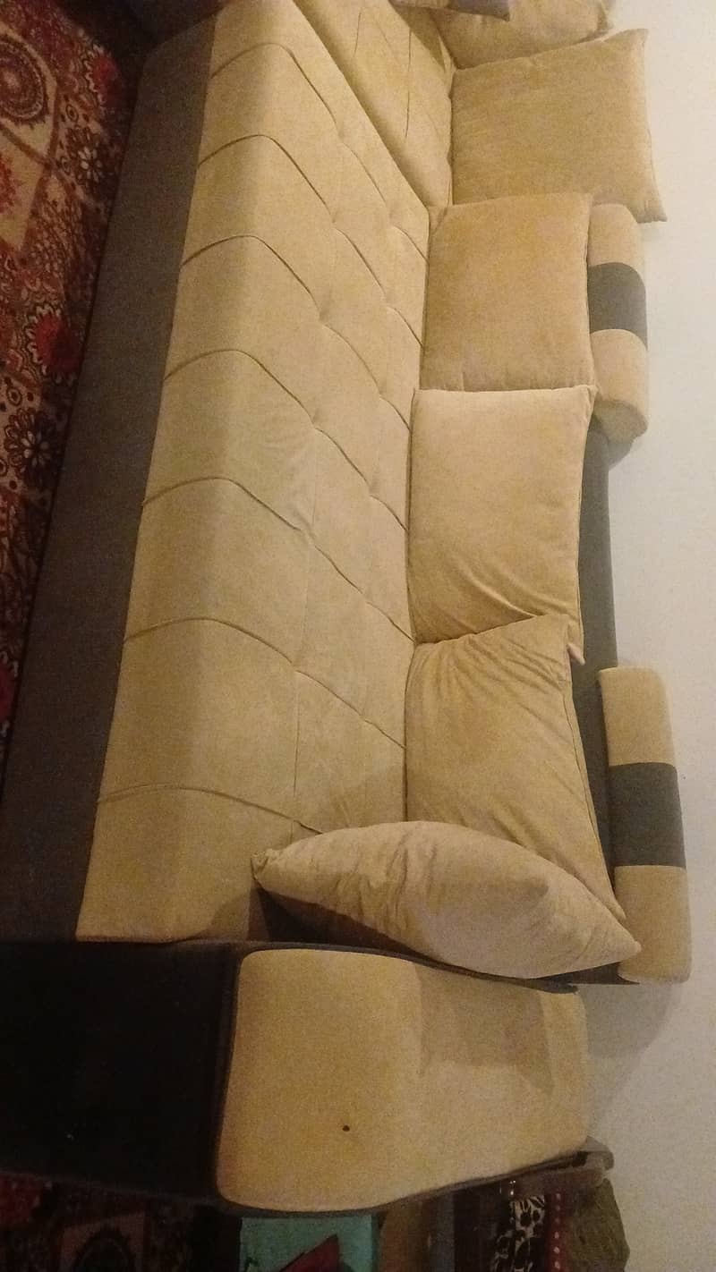 7 seater L shape sofa set in good condition 2