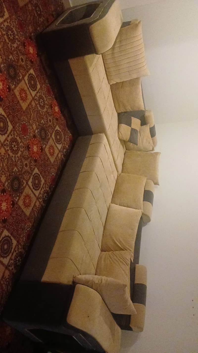 7 seater L shape sofa set in good condition 3