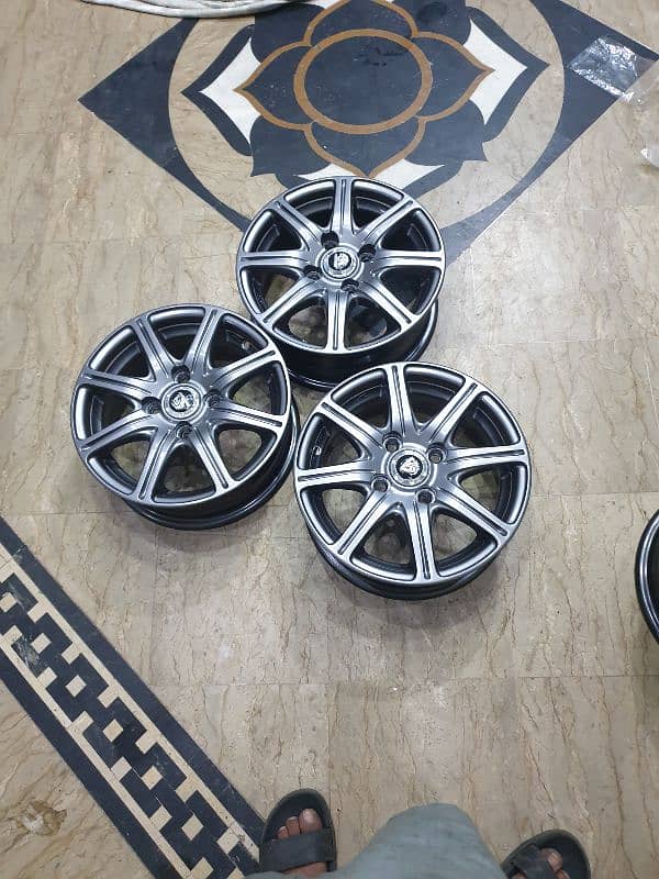 100 Pcd Alloy  Wheel 2