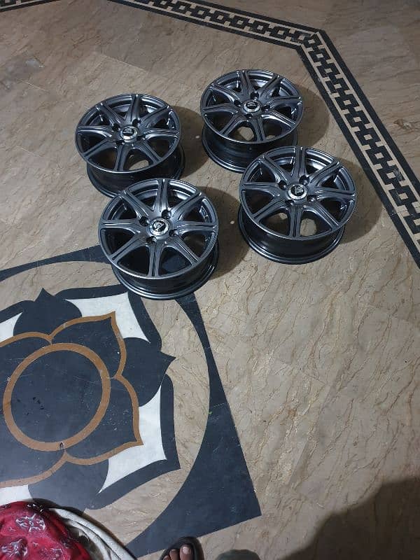 100 Pcd Alloy  Wheel 5