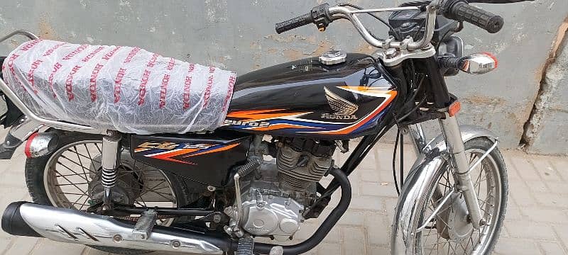 Honda 125 Karachi Number 2018 3