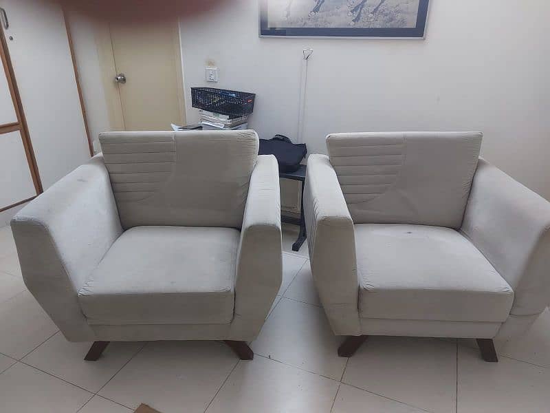 5 Seater sofa set 0