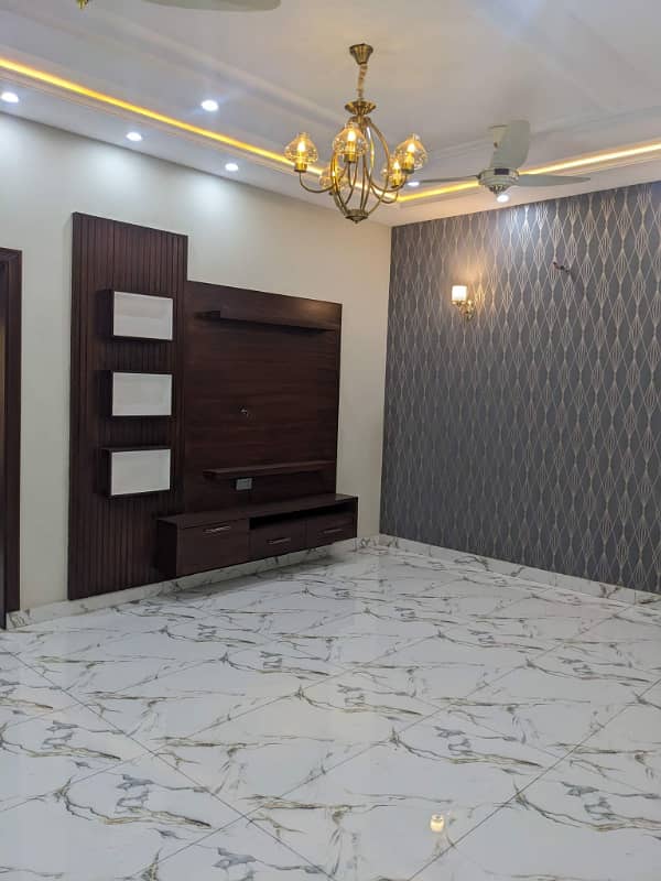 10 Mrla Brand New House for sale Citi Housing Gujranwala 17