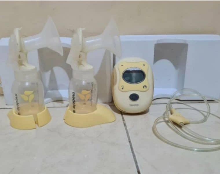 Medela dual electric breast pump 0