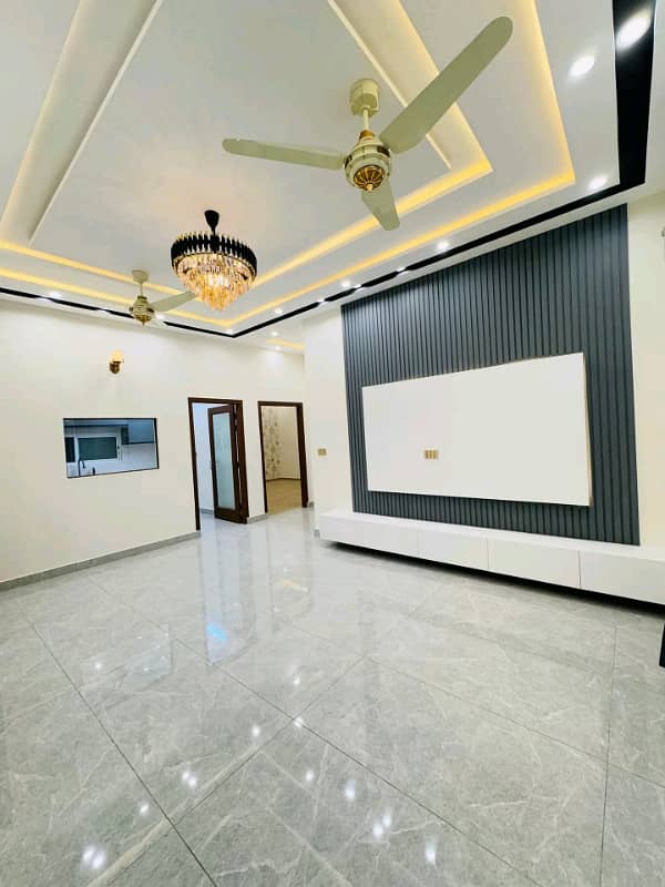 10 Mrla Brand New House for sale Citi Housing Gujranwala 17