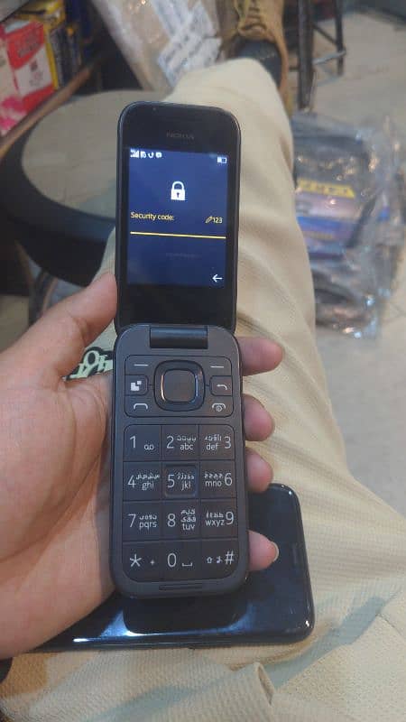 nokia 2660 4g flip 1