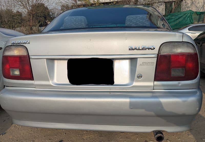 Suzuki Baleno 2003 16