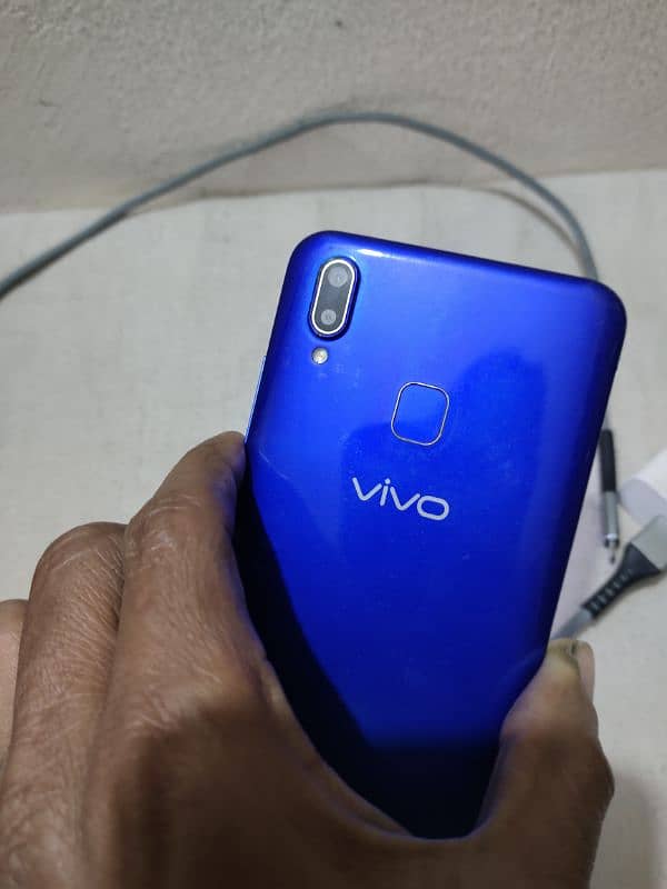 vivo y93 RAM. 3 64GB WhatsApp. 03434980065 4