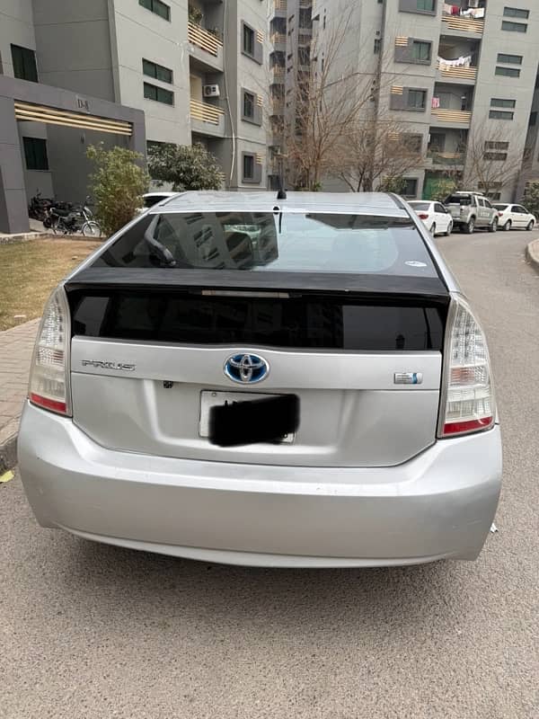 Prius S Touring 2010 model 2