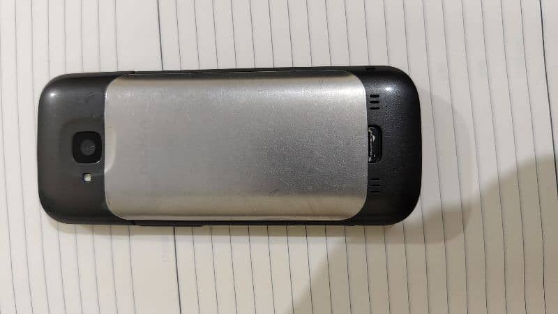 Nokia c5 very good condition 3