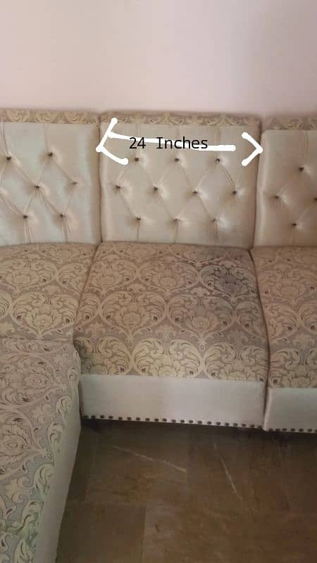 l shaped/corner sofa 4