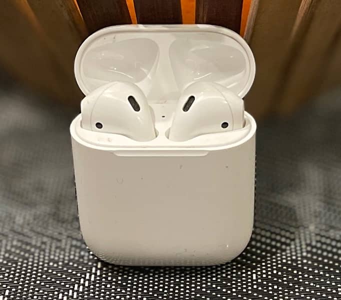 Apple AirPods A1602 Charging Cause ,2nd generation 2