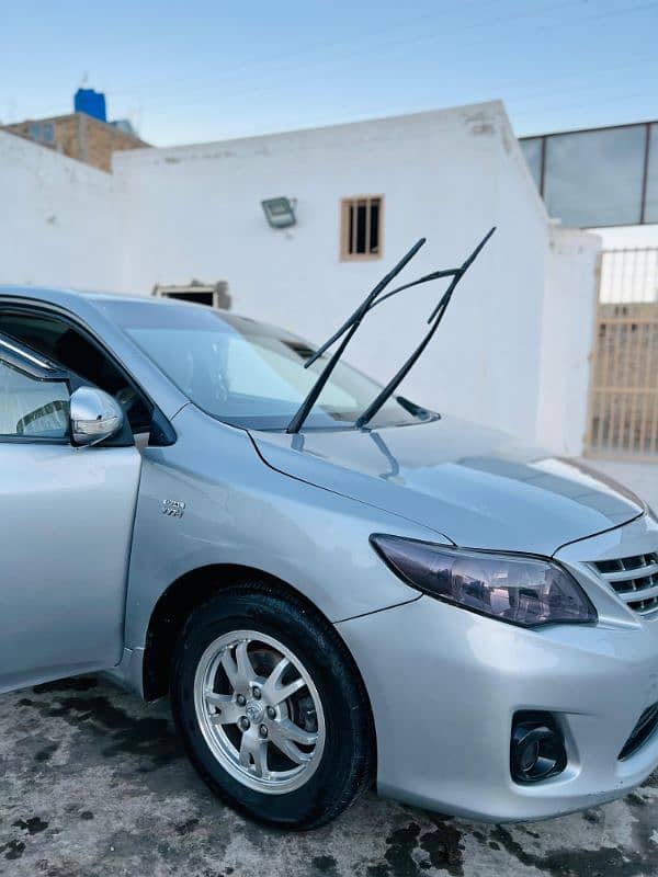 Toyota Corolla GLI 2012 18