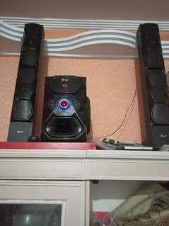 Speaker and Woofer