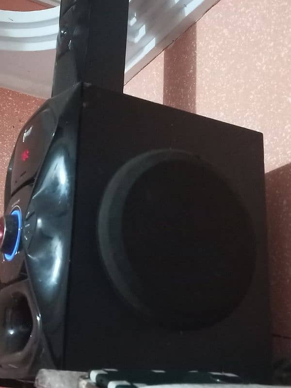 Speaker and Woofer 2