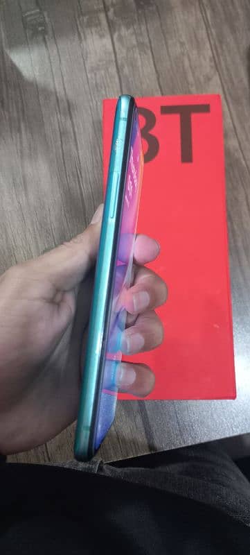 one plus 8T with box 1