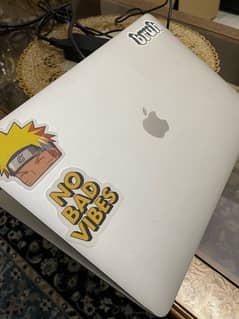 MacBook