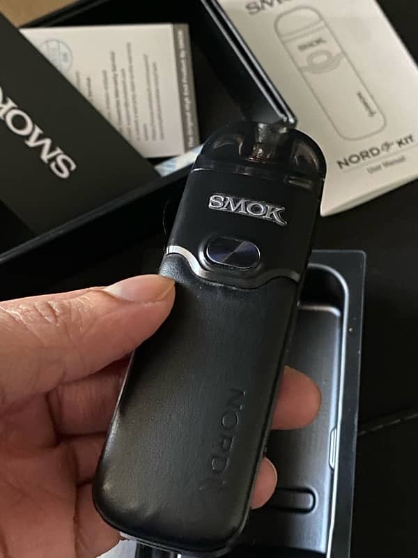 smok nord GT leather 2