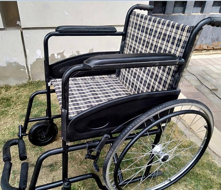 Wheel Chair in cheap price, Read Wheelchair Ad, foldable, 03022669119 1