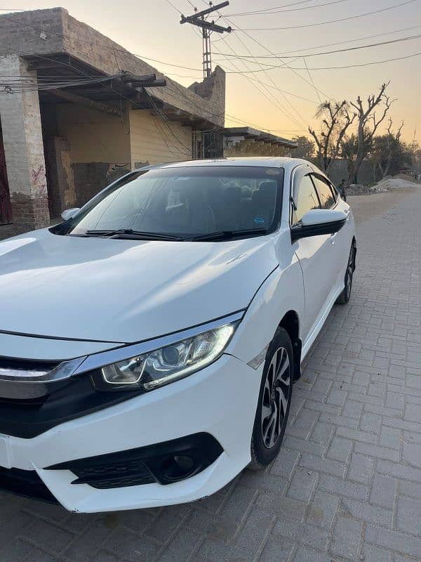 Honda Civic Oriel 2019 4