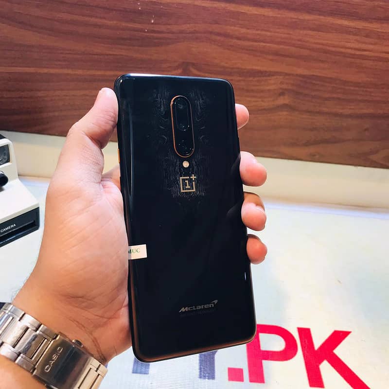 One Plus 7T Pro 5G MacLeran Edition, Non Pta 2