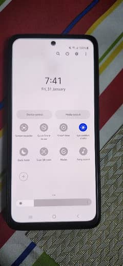 samsung a51, panel changed but perfect in daily use. one hand use.