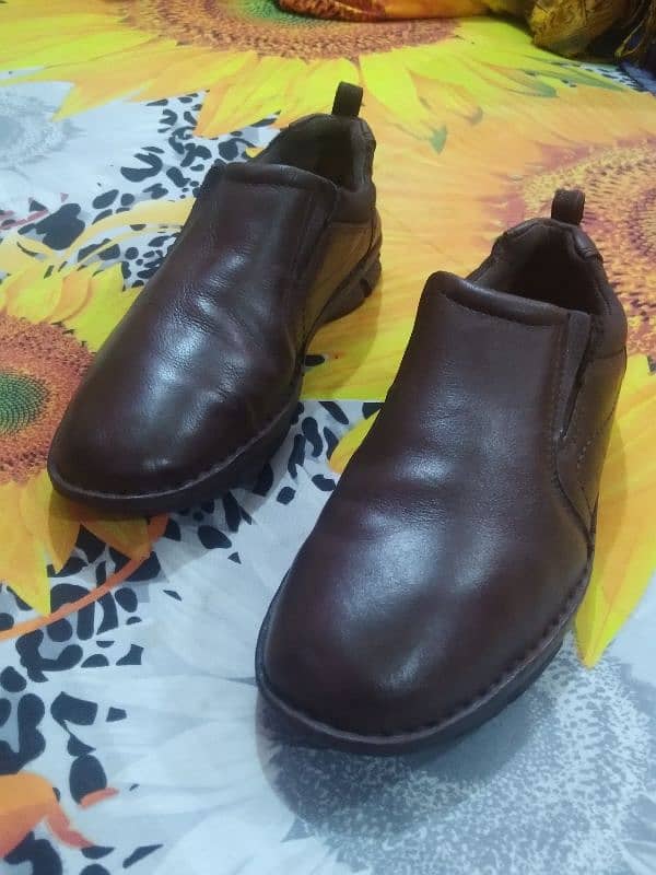 preloved branded shoes 4 sale, hurry up. . . . kahin der na ho jaye. . . . . 0