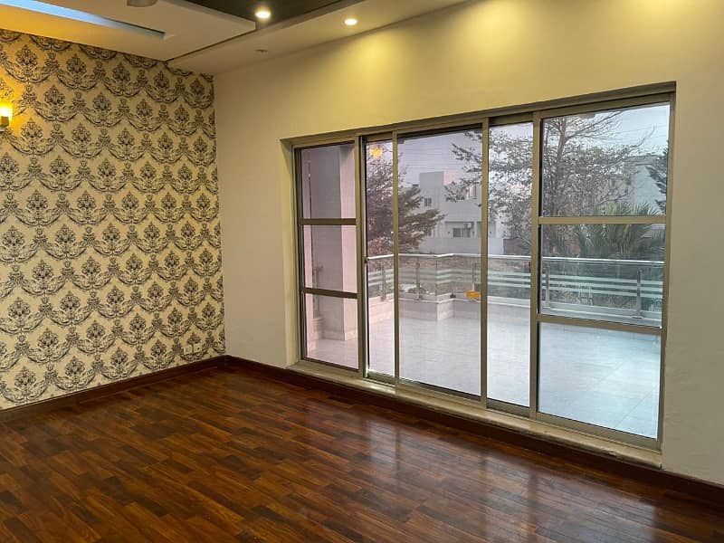 1 Kanal Upper Portion Like Brand New House For Rent in G Block Phase 5 DHA Lahore 3