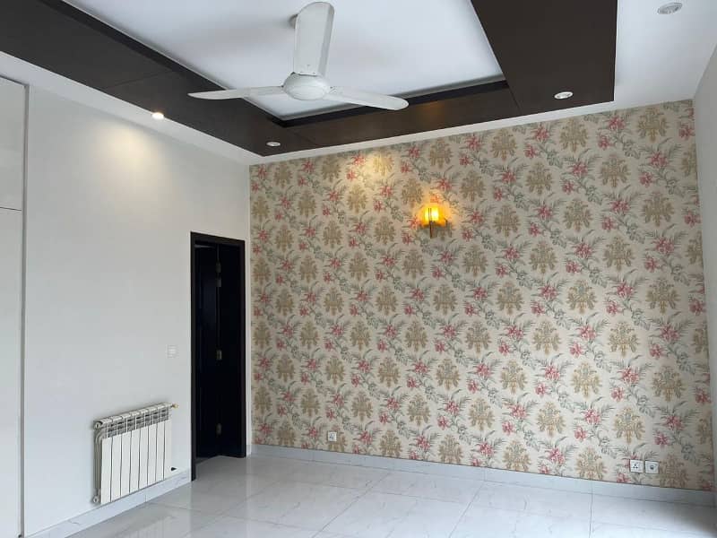 1 Kanal Upper Portion Like Brand New House For Rent in G Block Phase 5 DHA Lahore 7