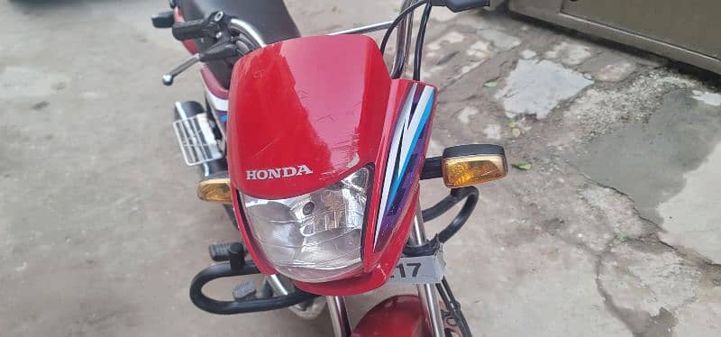 Honda Prider 6