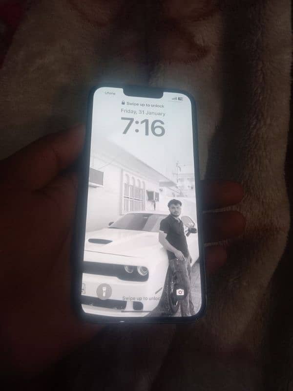 i phone 13 condition 10/10 NoN pta 8